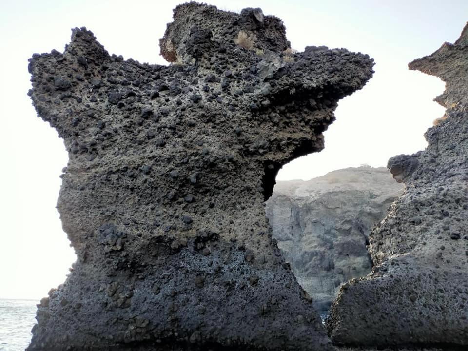 Rodothea And Adams On The Beach, Santorini 莫诺利索斯 外观 照片